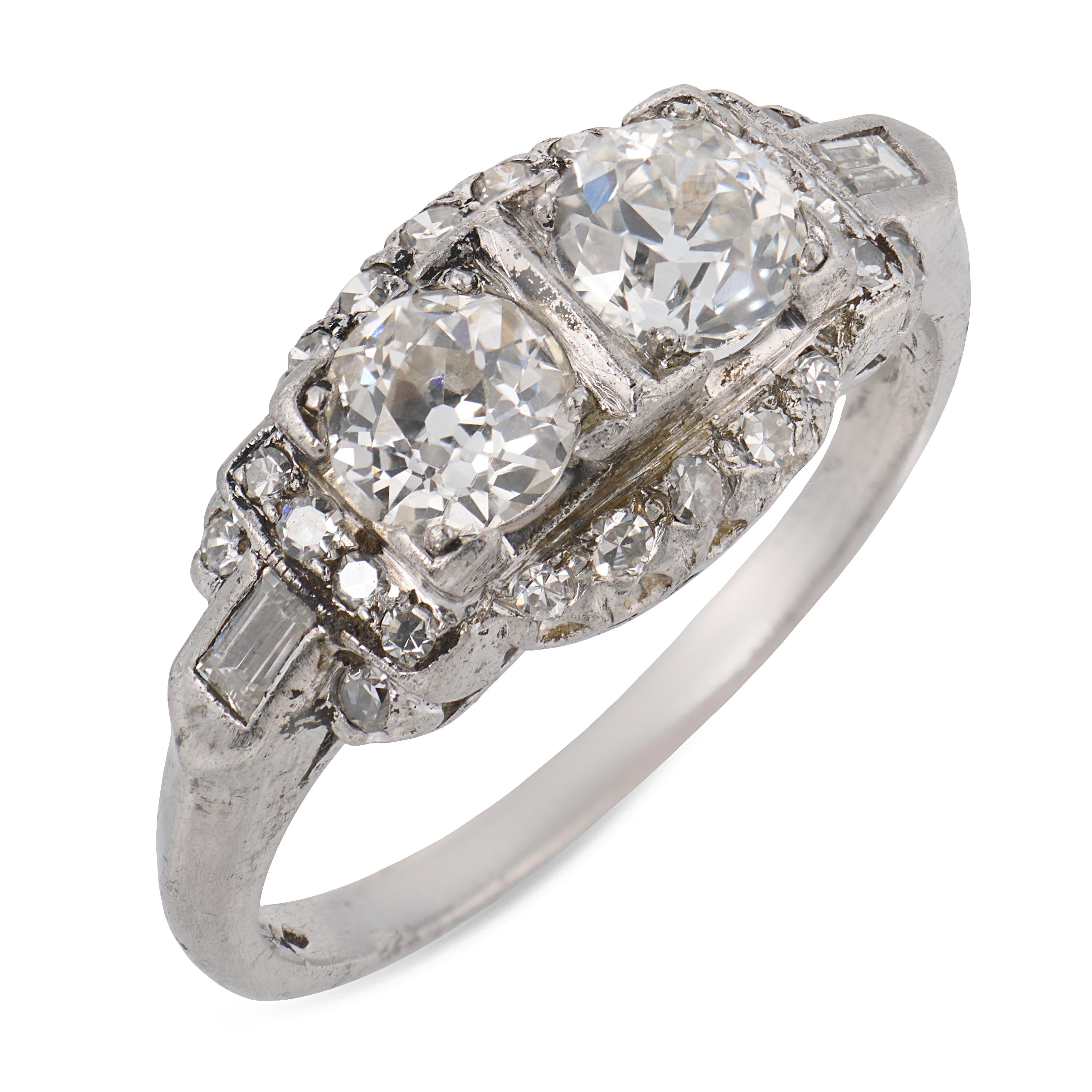 Mid Century 1.10 carat diamond platinum ring
