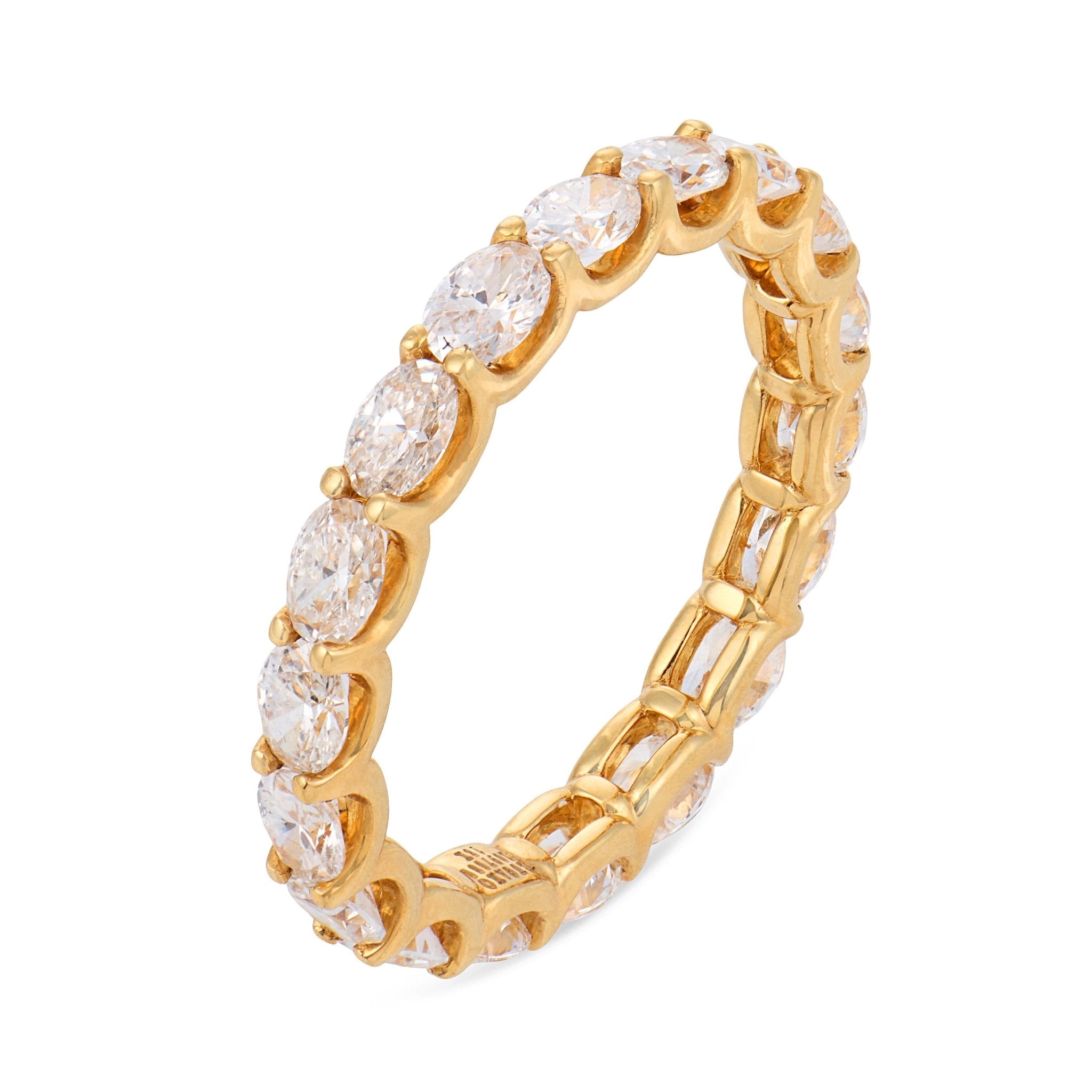 Lugano 1.90 carat oval cut diamond 18k yellow gold eternity band