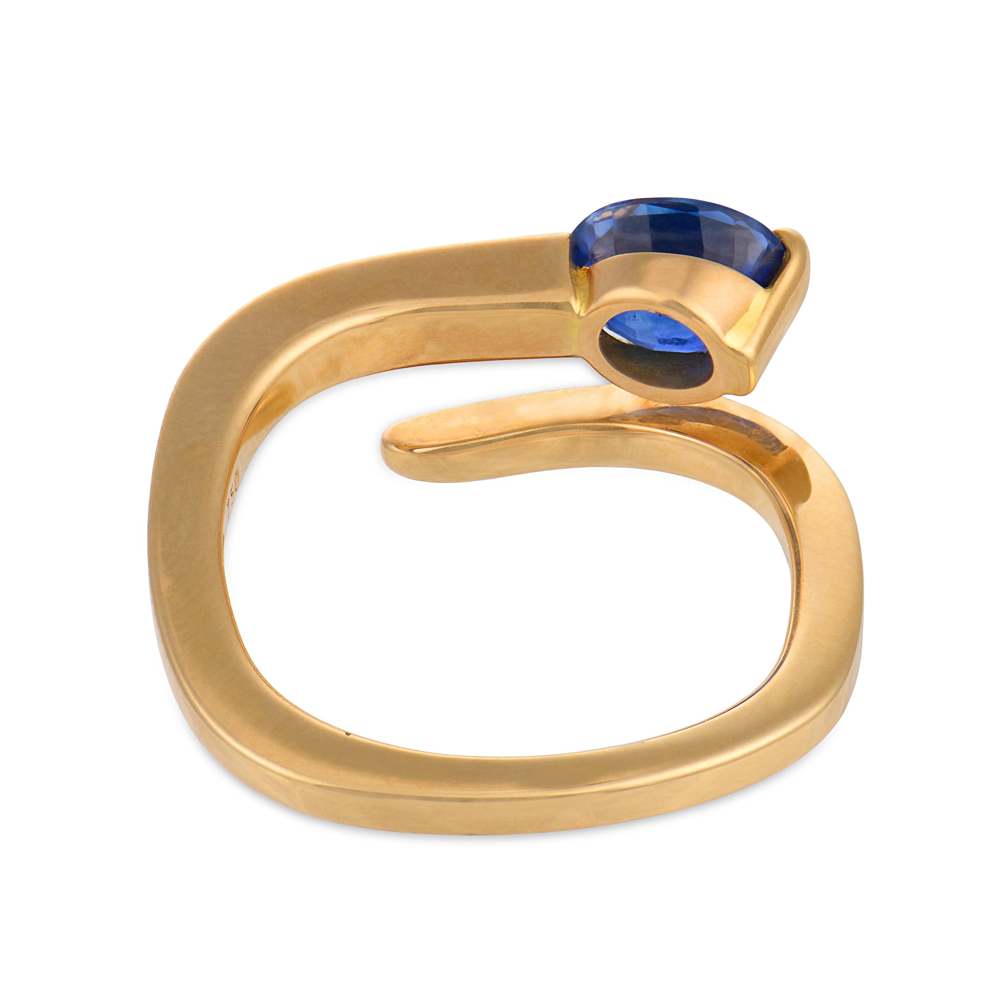 Vintage sapphire 18k yellow gold wrap ring