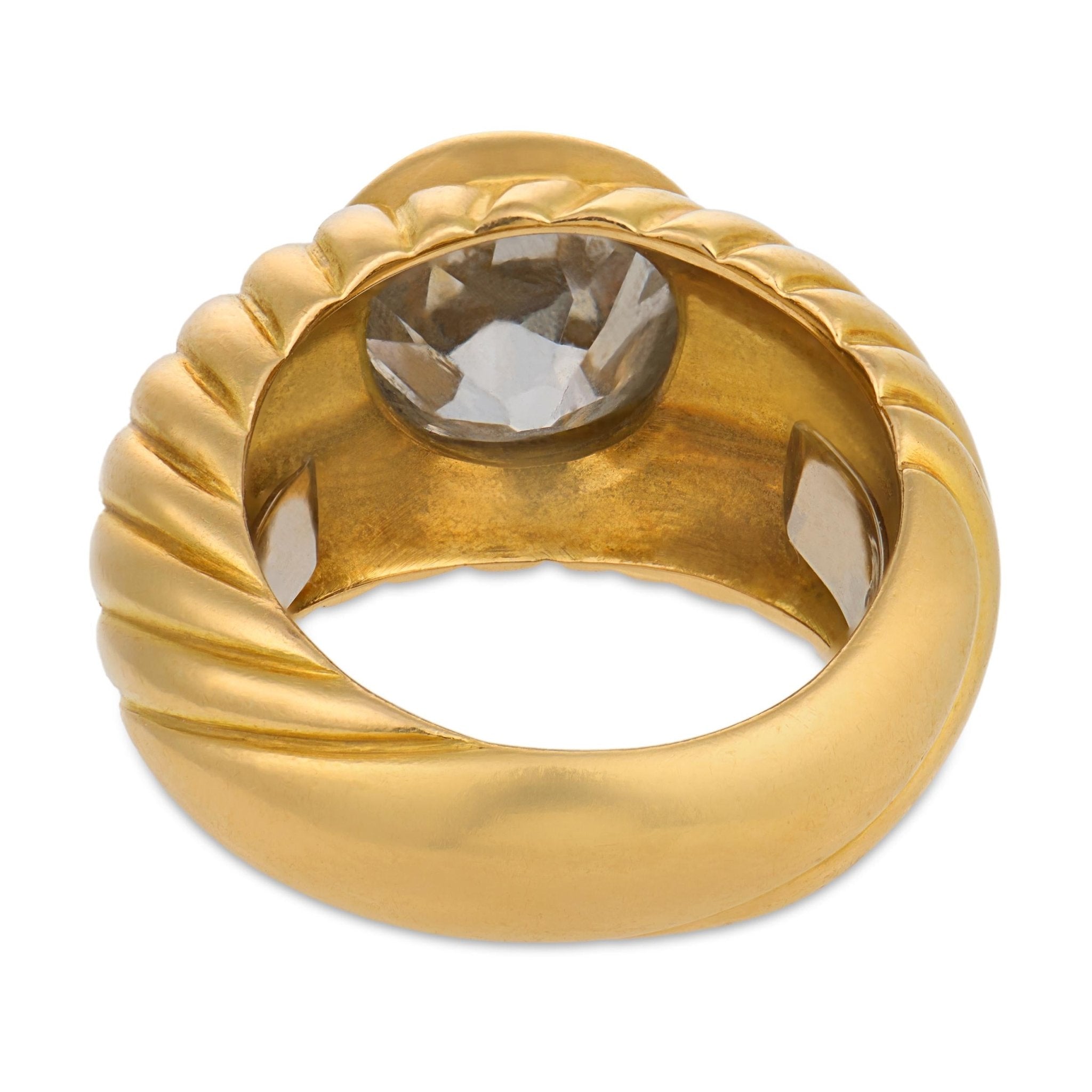 Retro 3.80 carat old mine cut diamond 18k yellow gold bezel ring