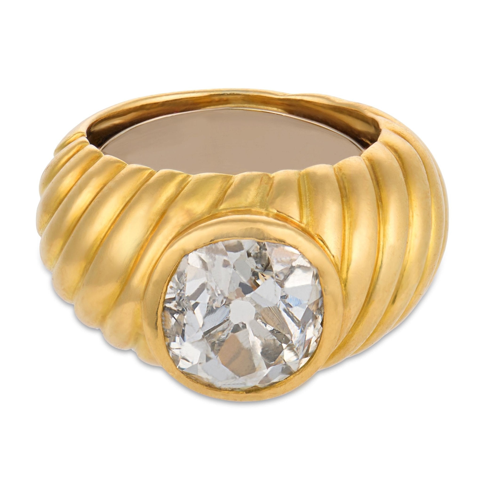 Retro 3.80 carat old mine cut diamond 18k yellow gold bezel ring