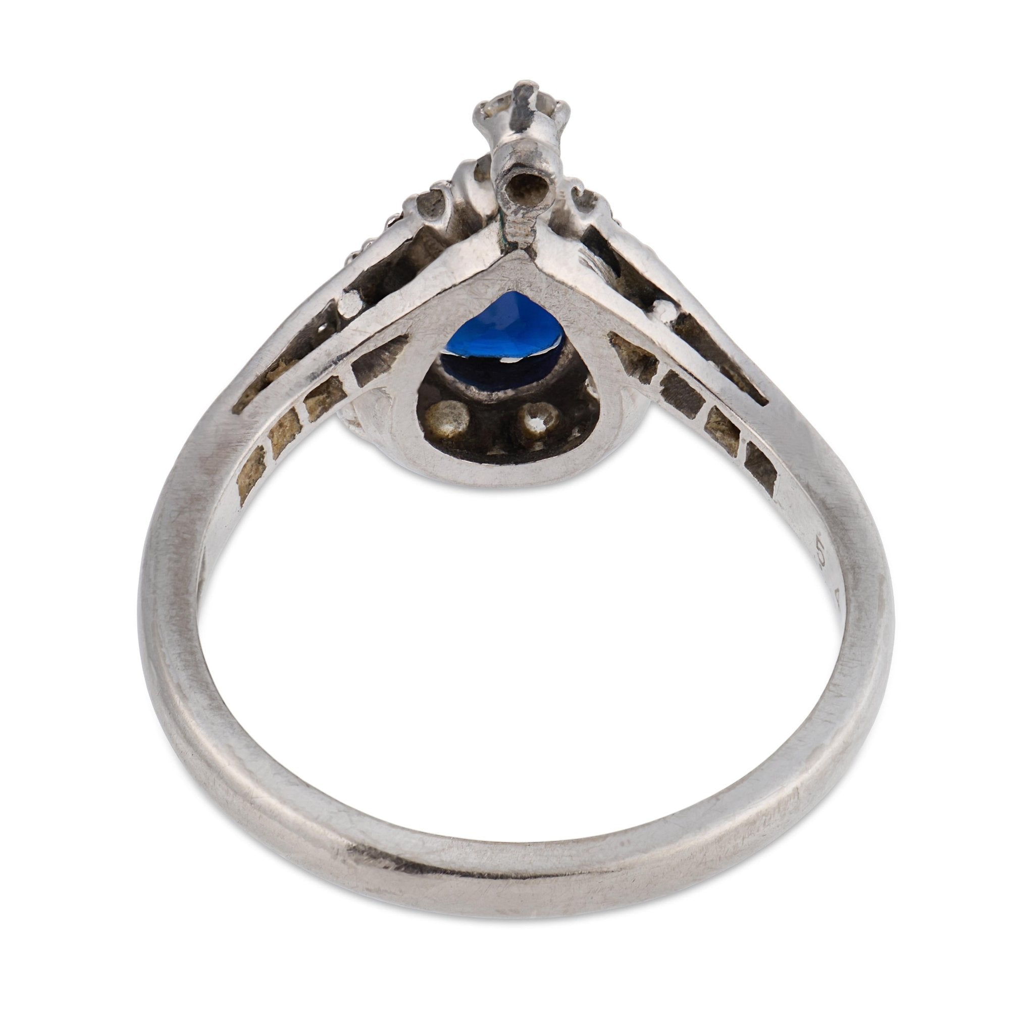 Vintage sapphire diamond 18k white gold ring