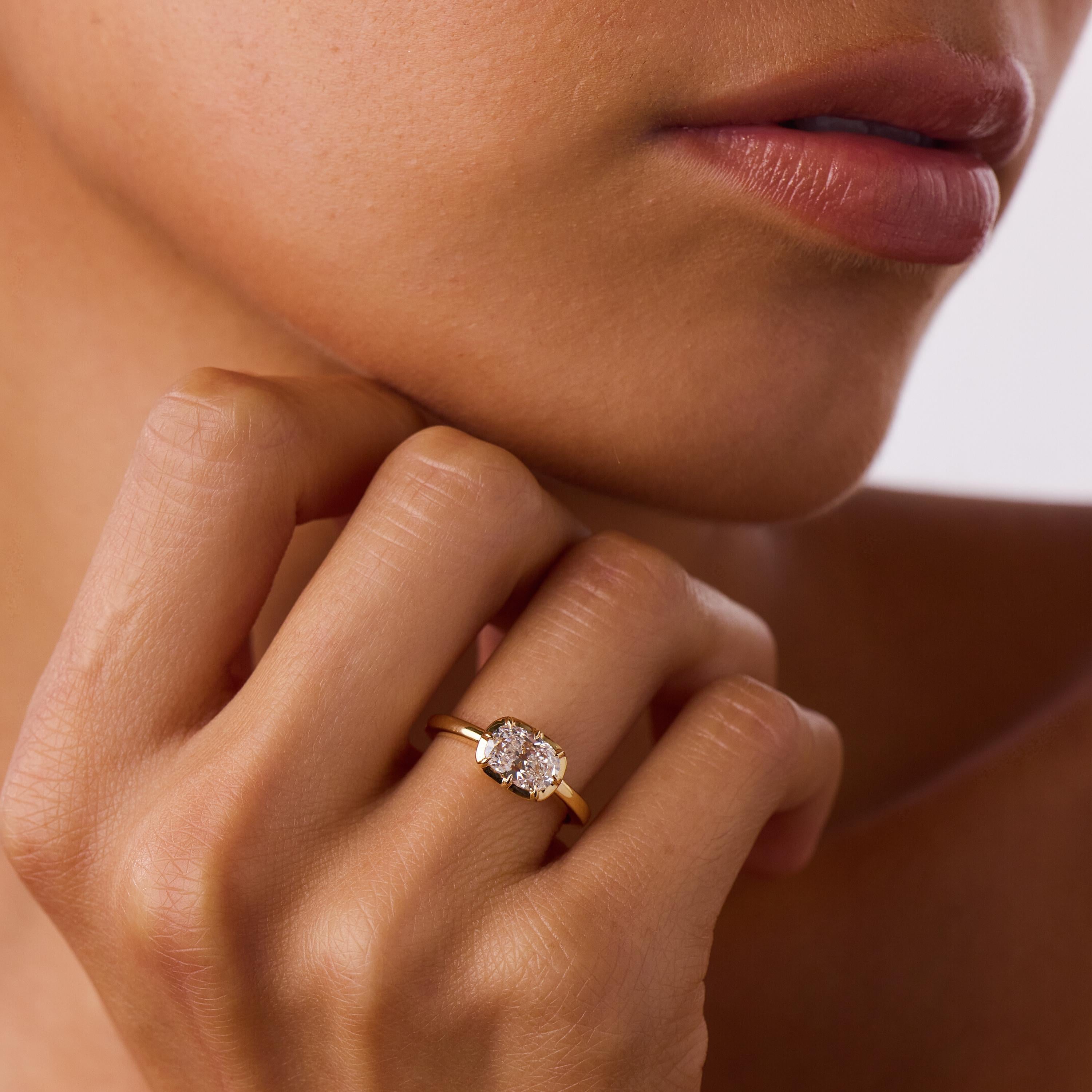 Ara GIA 1.24 carat east west set diamond 18k yellow gold ring - T&H Exclusive