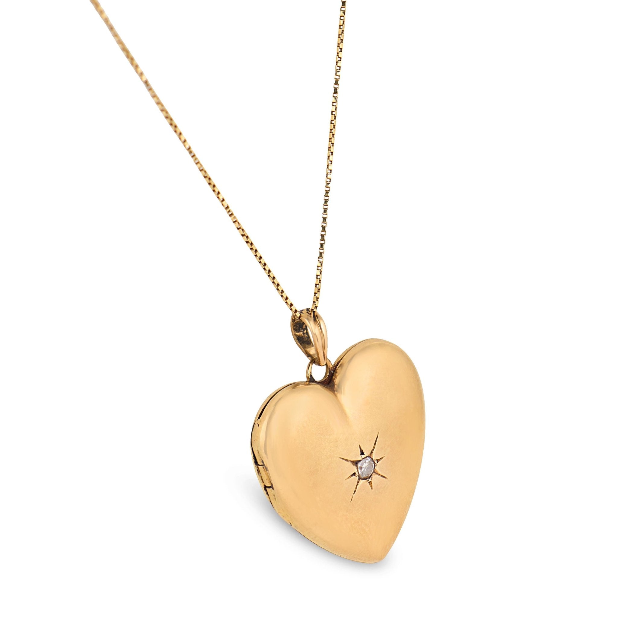 Vintage diamond 14K yellow gold heart locket pendant necklace