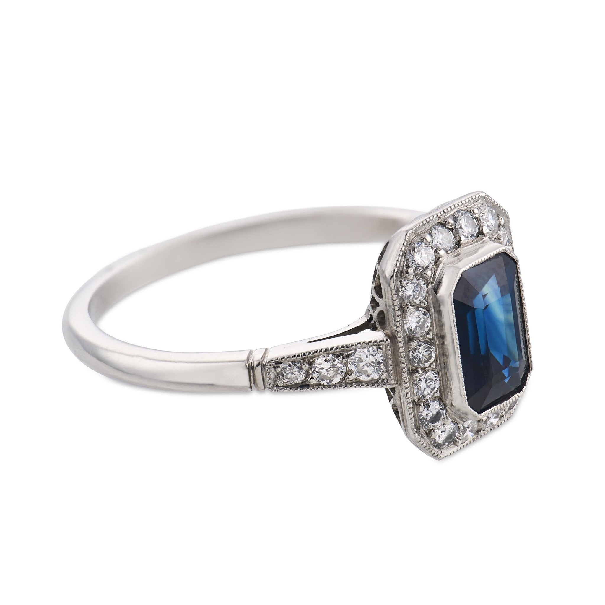 Vintage sapphire diamond platinum ring