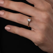 Victorian GIA 0.91 carat diamond 14k yellow gold solitaire engagement ring