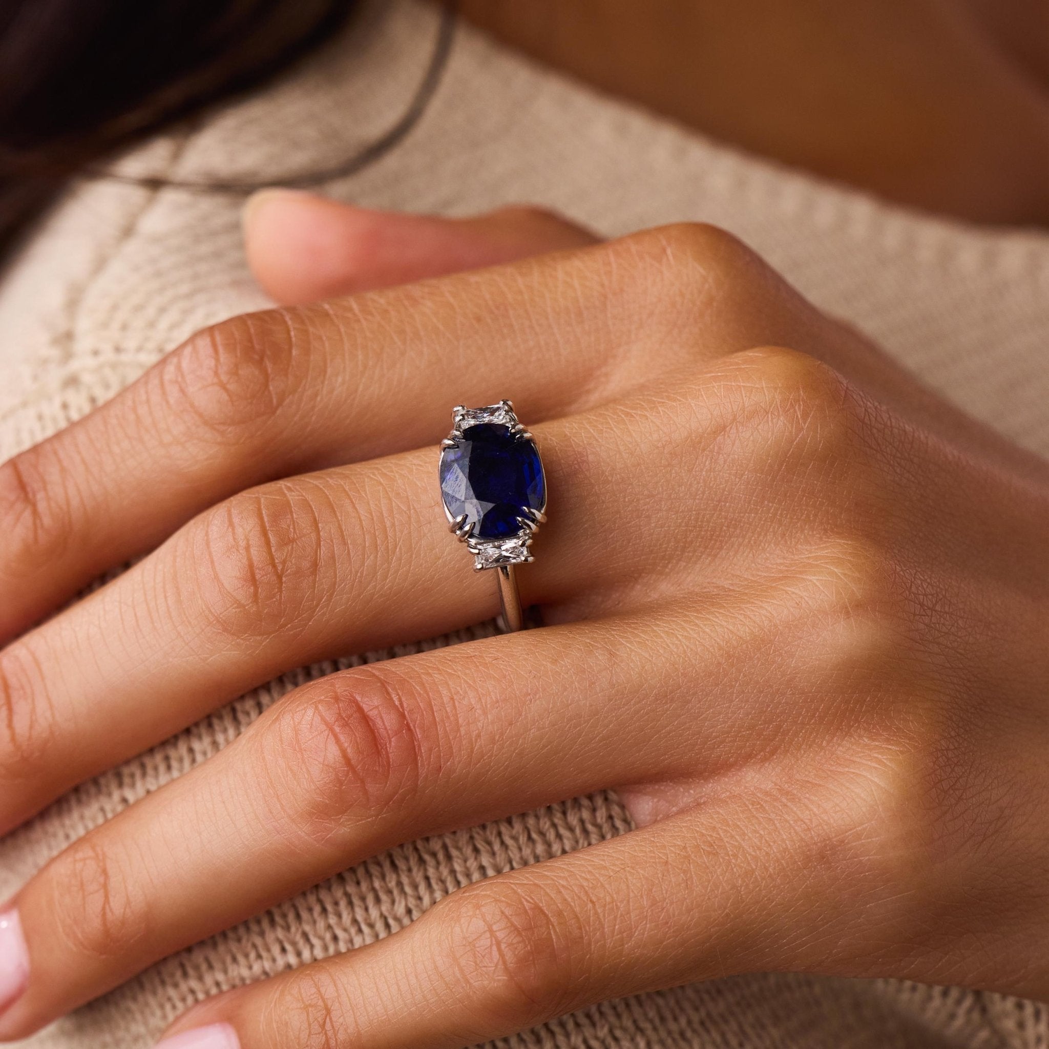 Vintage GIA 4.95 carat Ceylon sapphire diamond platinum ring