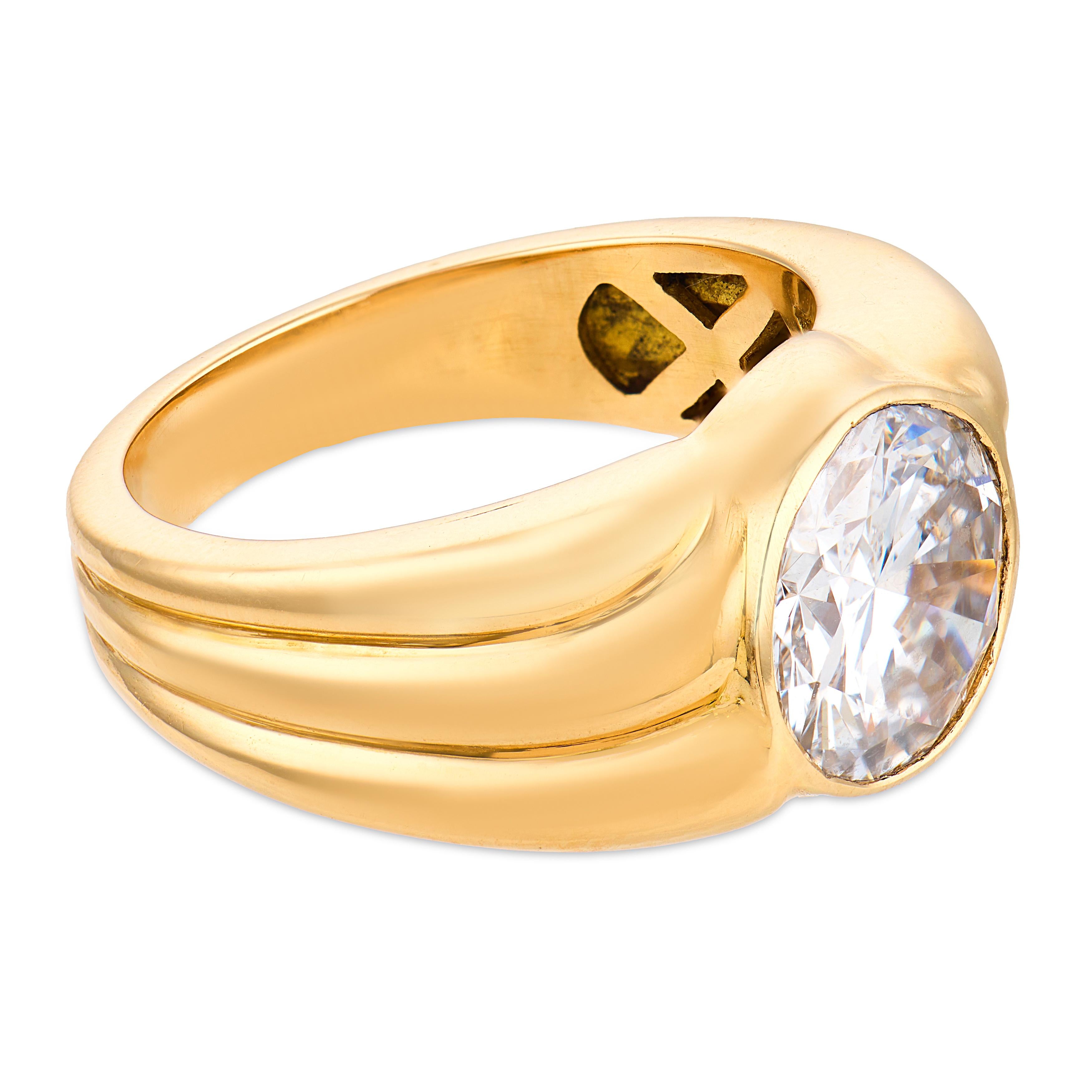 French GIA 2.80 carat diamond 18k yellow gold engagement ring