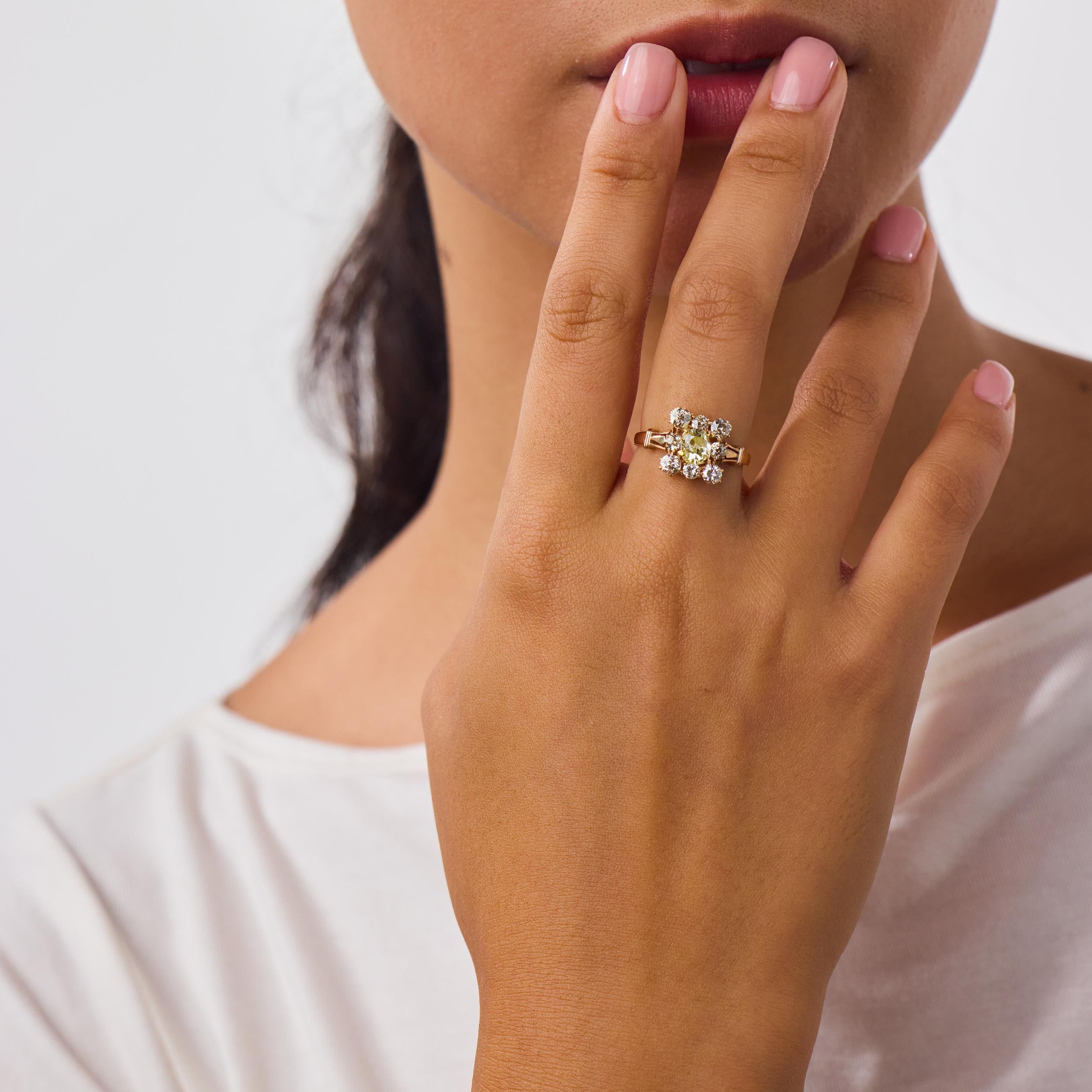 Victorian 1.80 carat diamond 18k yellow gold cluster ring