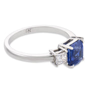 Vintage 1.80 carat sapphire diamond 18k white gold ring