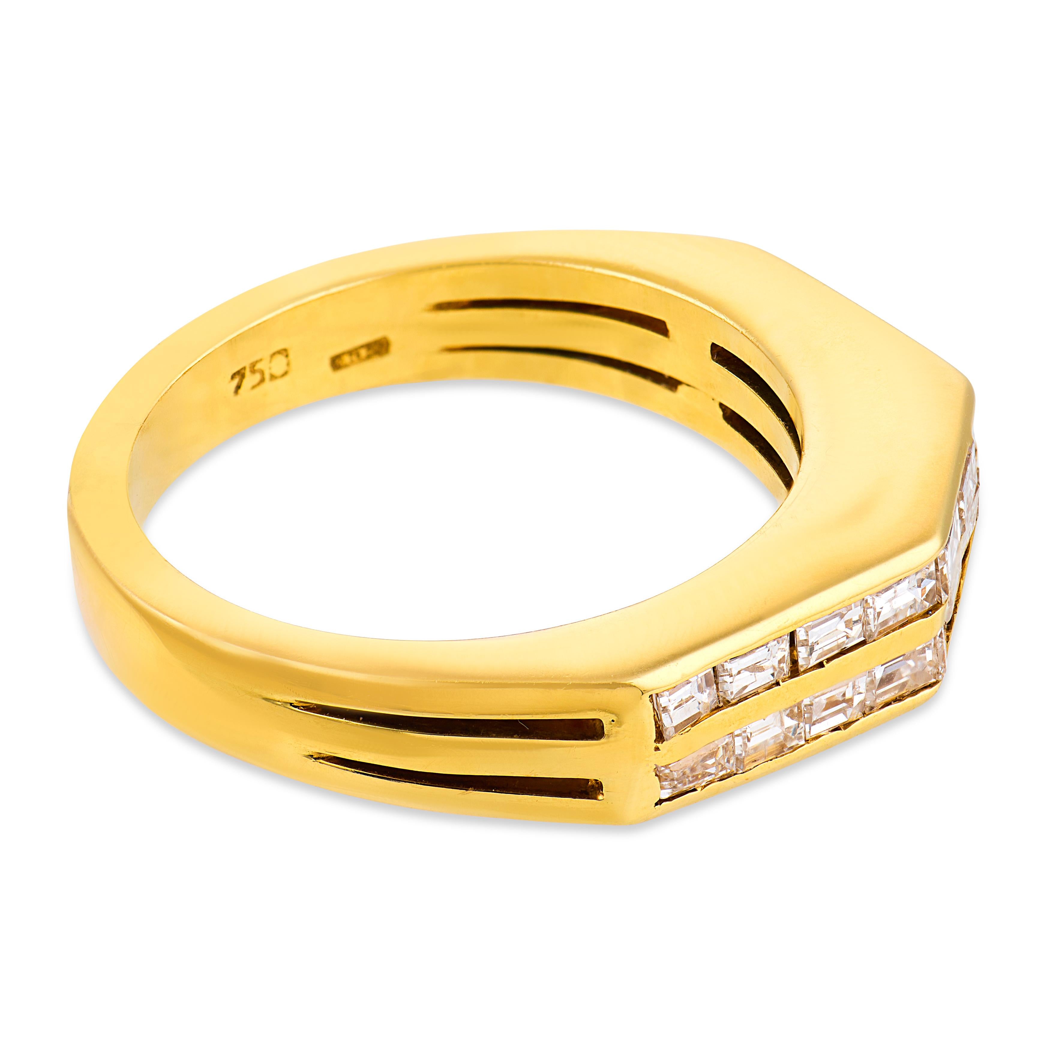 Vintage baguette cut diamond 18k yellow gold band ring