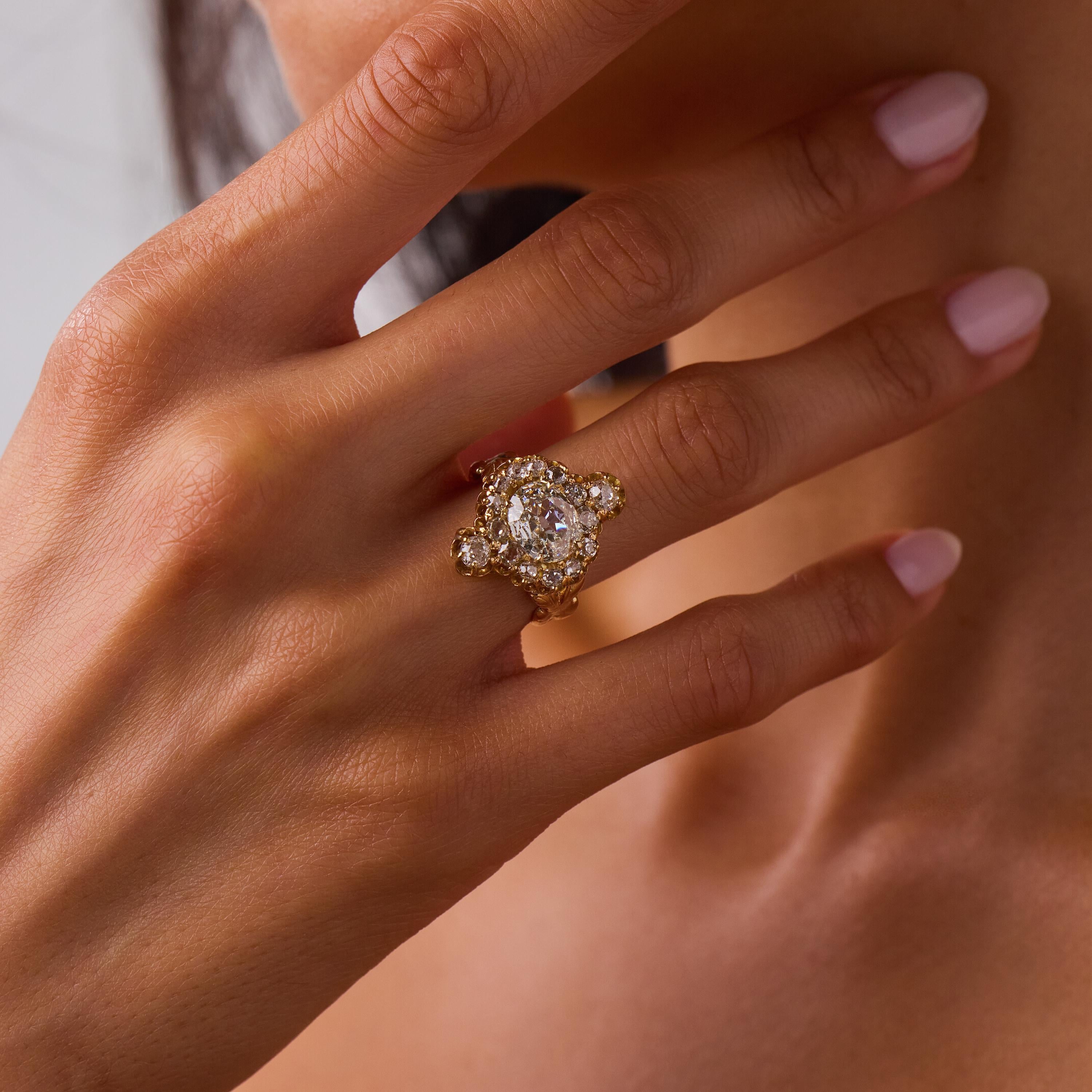 Victorian GIA 1.80 carat diamond 18k yellow gold cluster ring