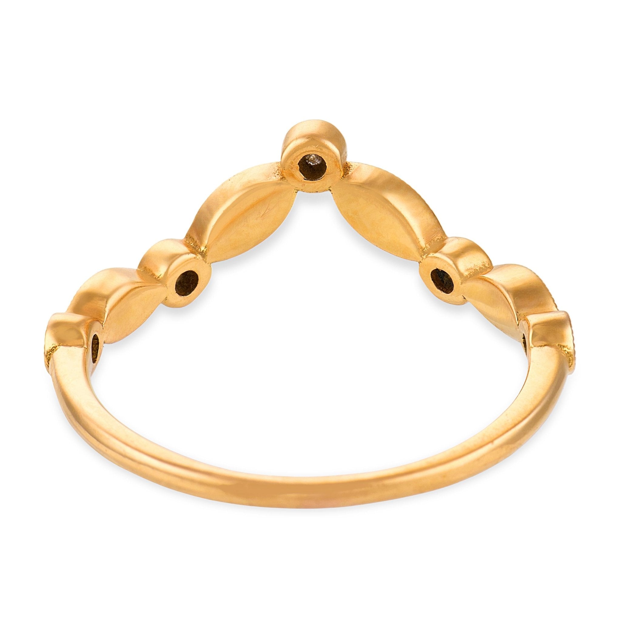 Vintage diamond 18k yellow gold wedding band