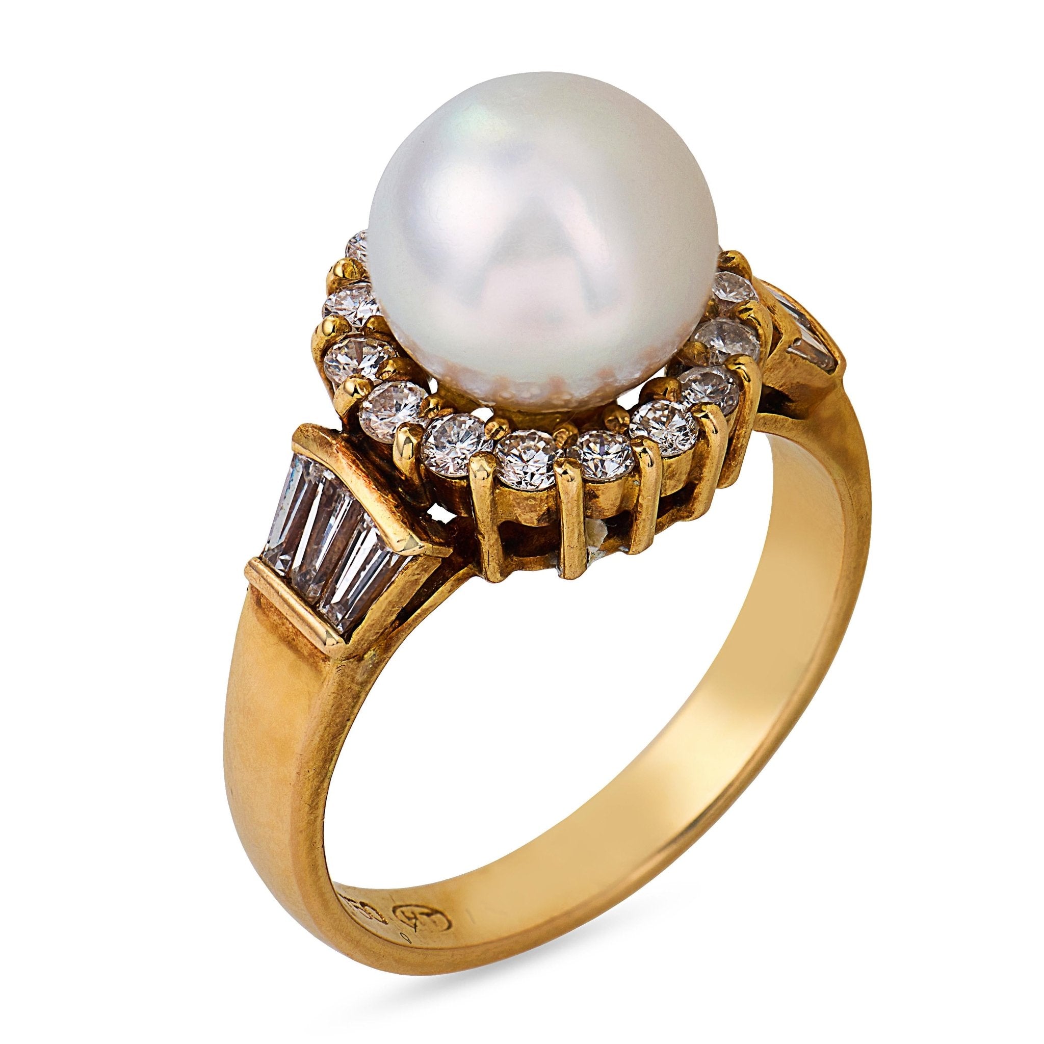 Vintage pearl diamond 18k yellow gold ring
