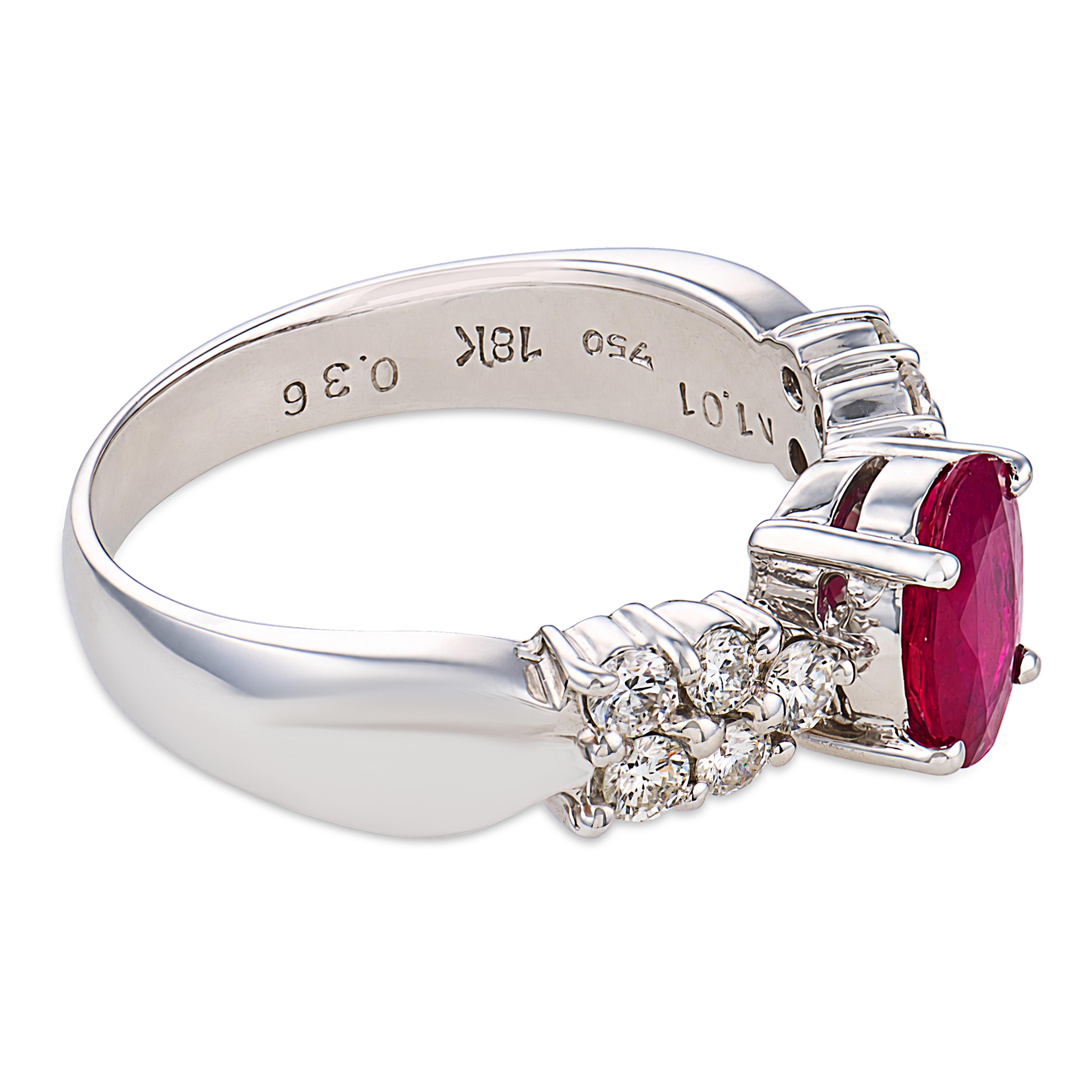 Vintage 1.01 carat ruby diamond 18k white gold ring