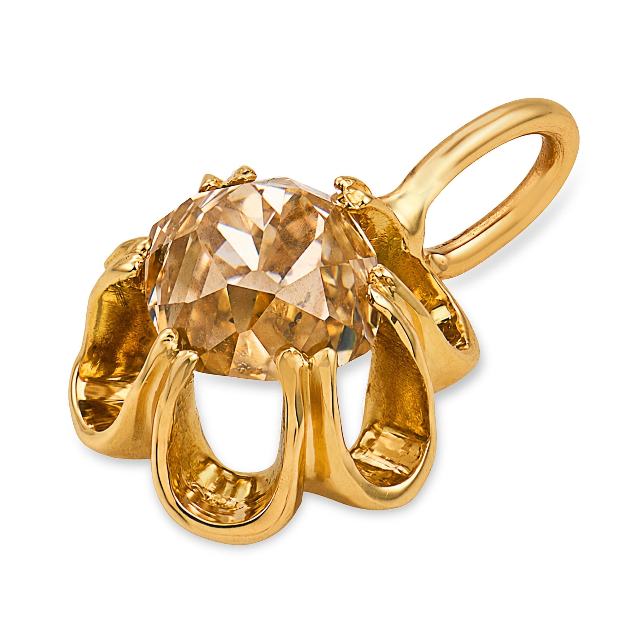 Victorian old mine cut cut diamond 18k yellow gold pendant