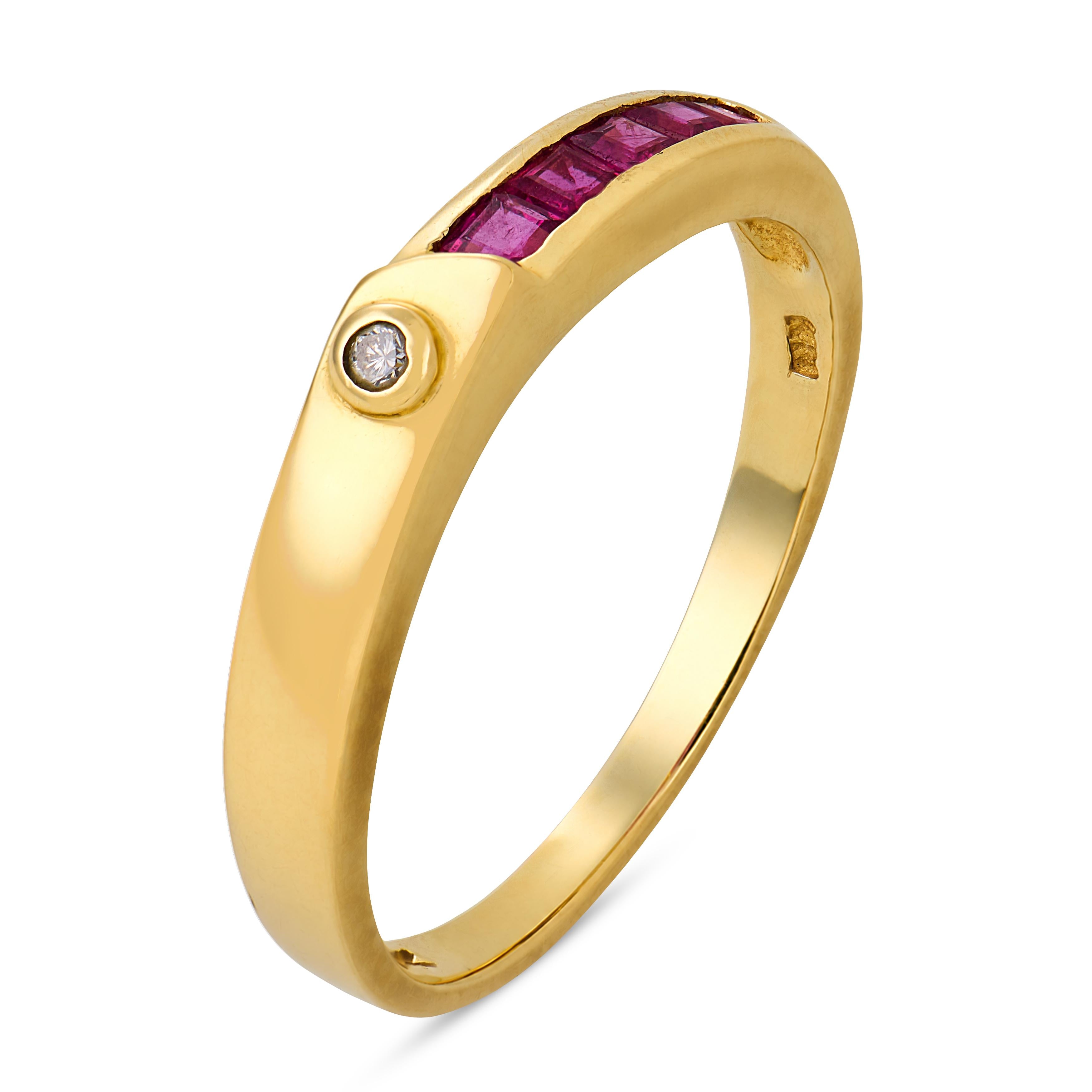 Vintage diamond ruby 14k yellow gold band