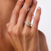 Victorian diamond 18k gold cluster ring