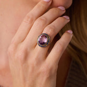 Art Deco 5.80 carat amethyst 14k yellow gold enamel ring