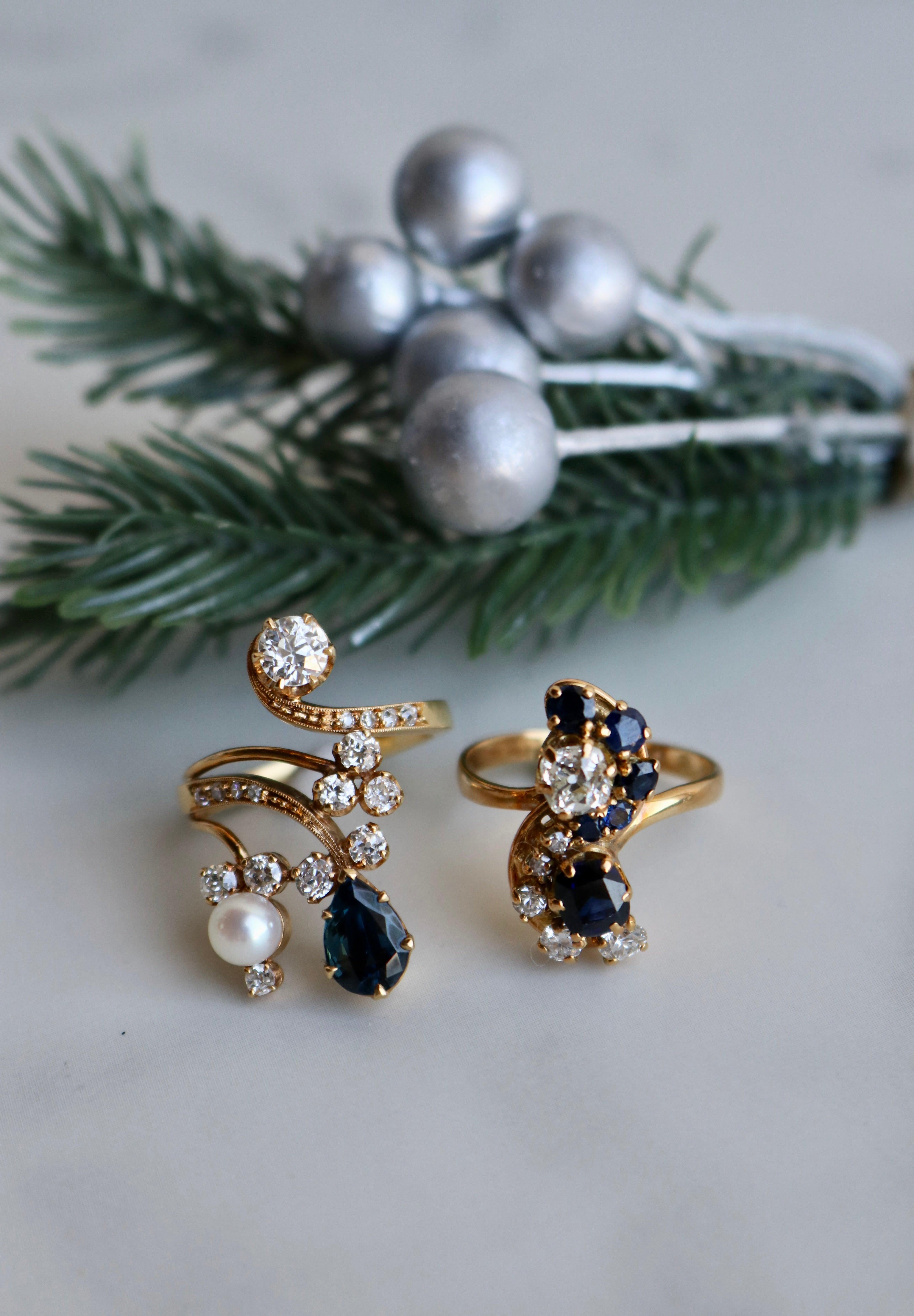 Belle Époque French Diamond and Sapphire 18k Yellow Gold Toi et Moi Ring