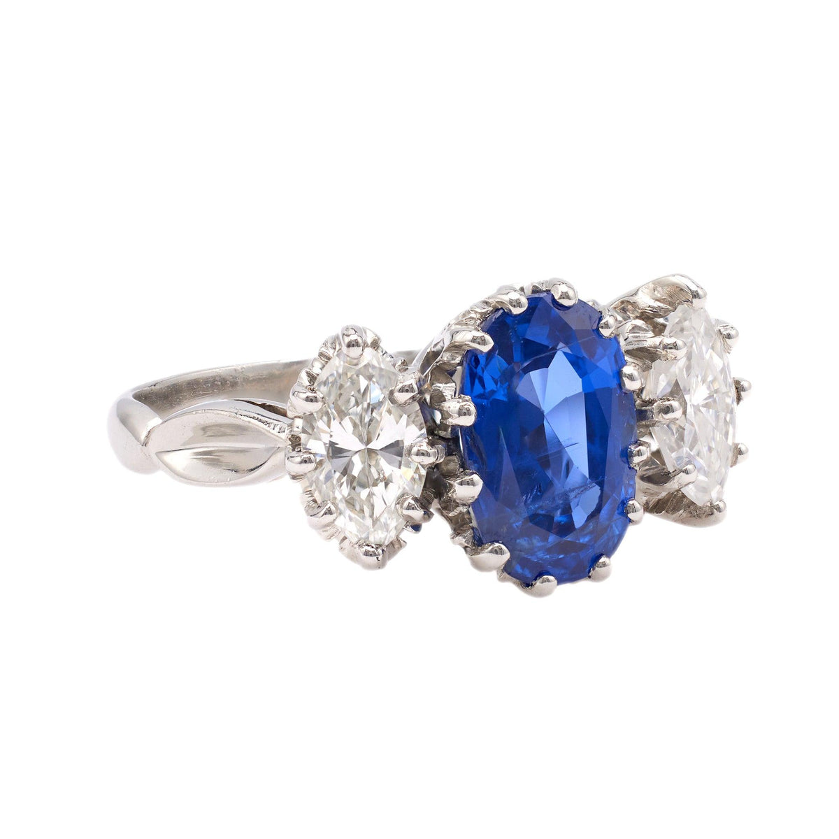 Mid-Century AGL 2.55 Carat Ceylon No Heat Sapphire Diamond Platinum Three Stone