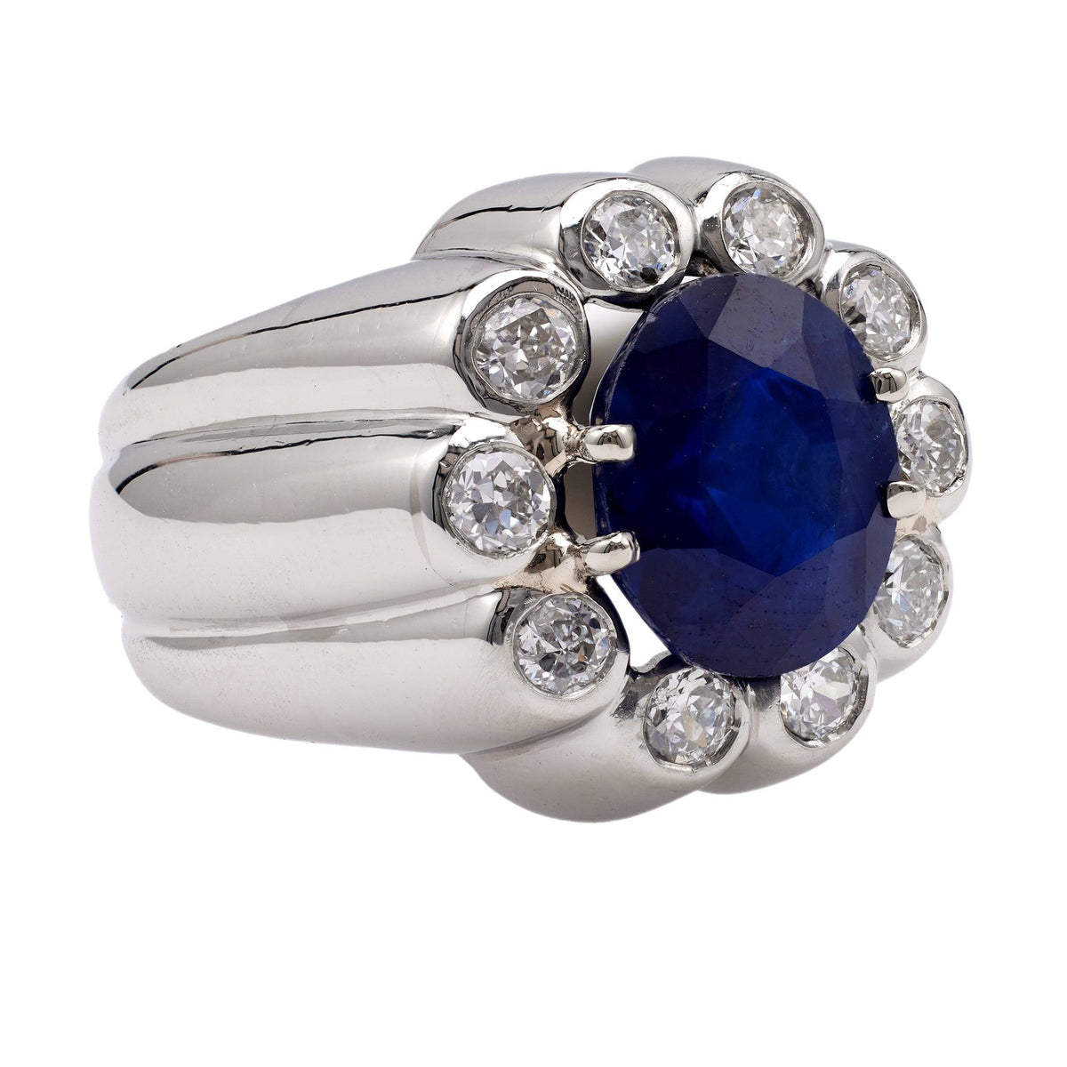 Mid-Century French Sapphire and Diamond Platinum Ring