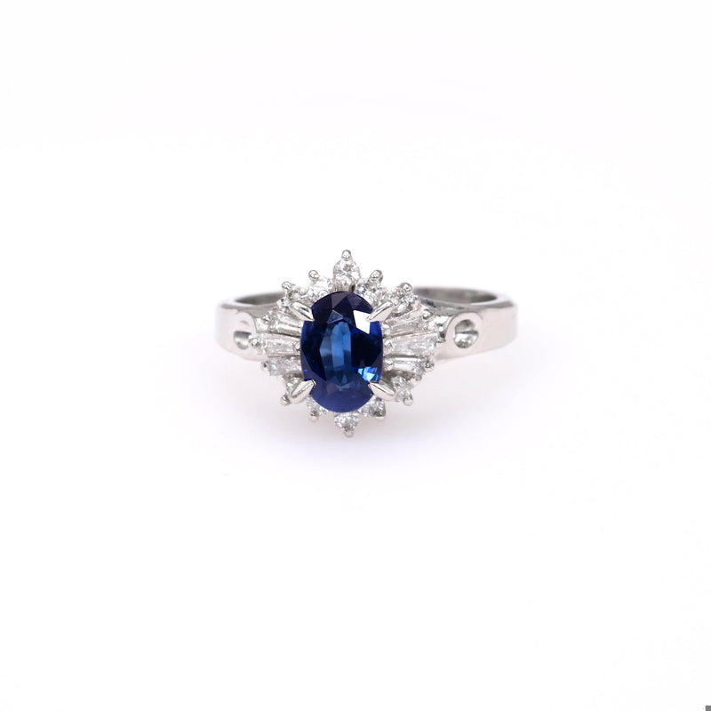 Vintage 0.89 Carat Sapphire and Diamond Platinum Ring