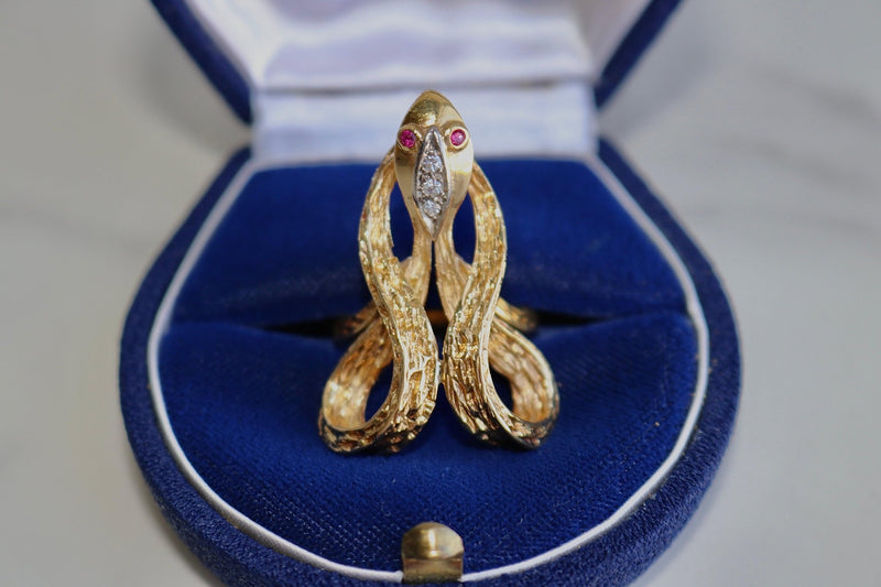 Vintage Diamond Ruby 18k Yellow Gold Snake Ring