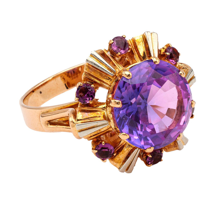 Vintage French Reddish Purple Synthetic Sapphire 18k Yellow Gold Cocktail Ring