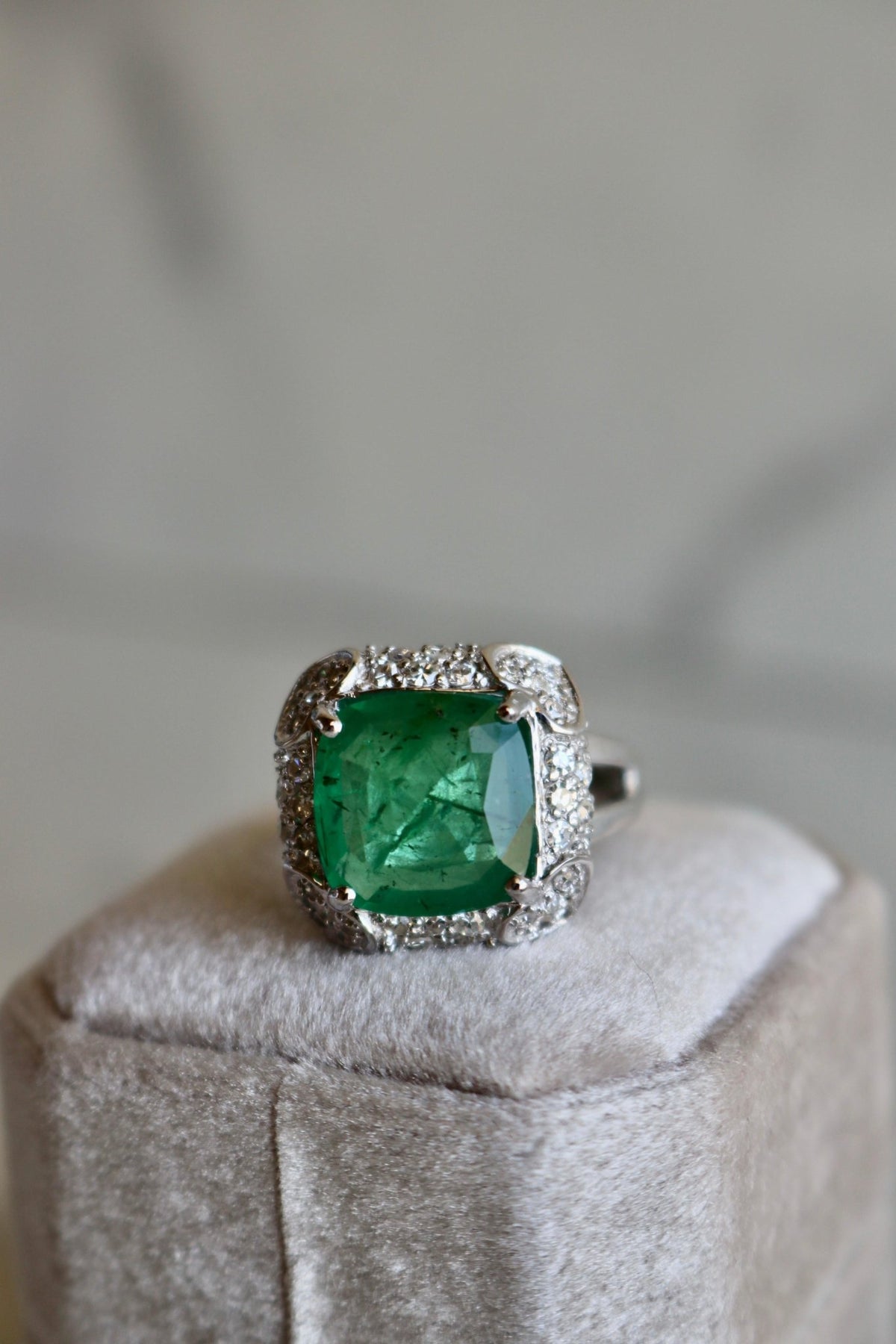 Vintage GIA 4.00 Carat Zambian Emerald Diamond 14k White Gold Ring