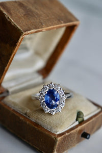 Vintage Sapphire Diamond 14k White Gold Cluster Ring