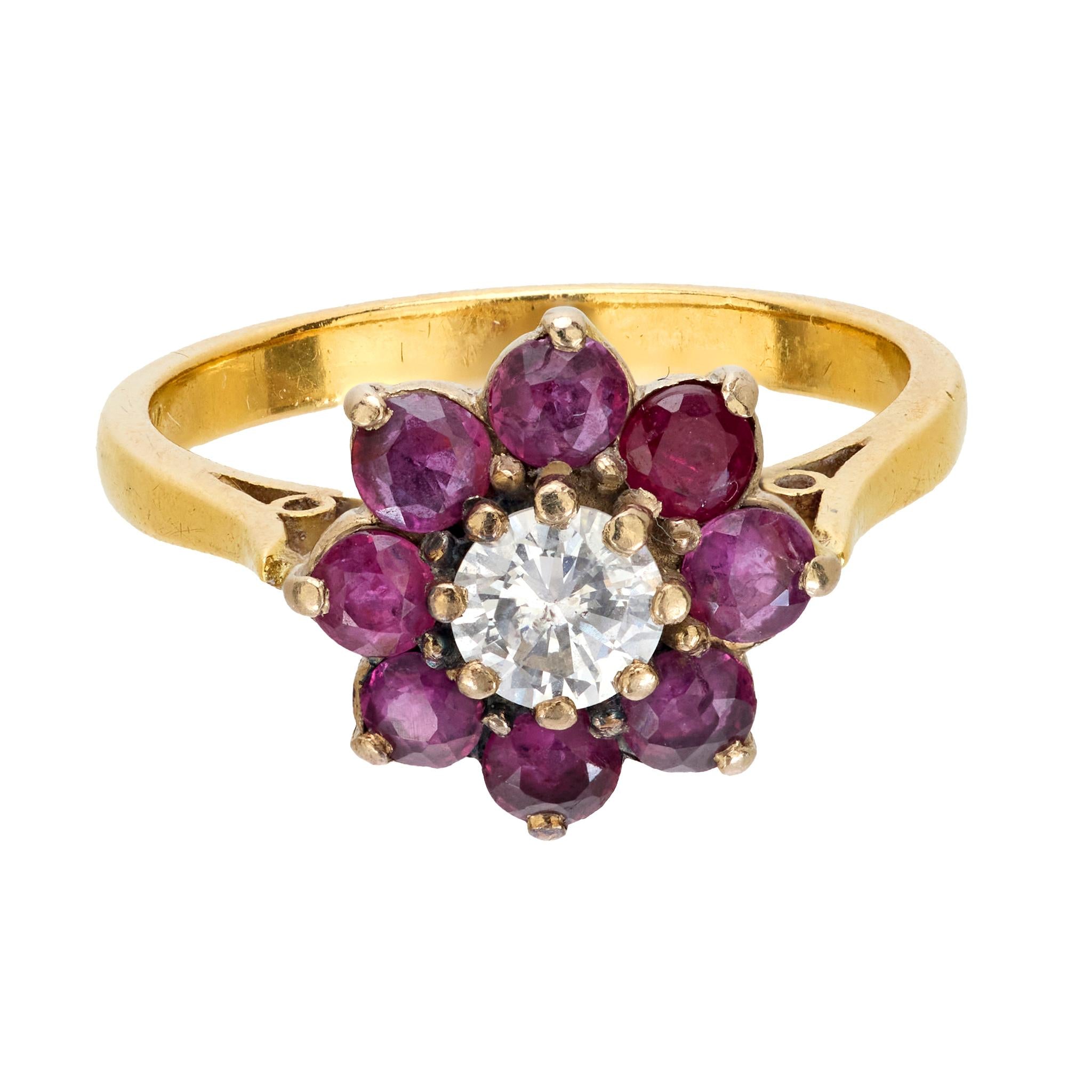 Vintage diamond ruby 18k yellow gold flower ring