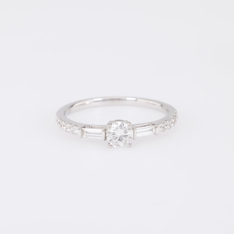 Modern Diamond 18K White Gold Engagement Ring