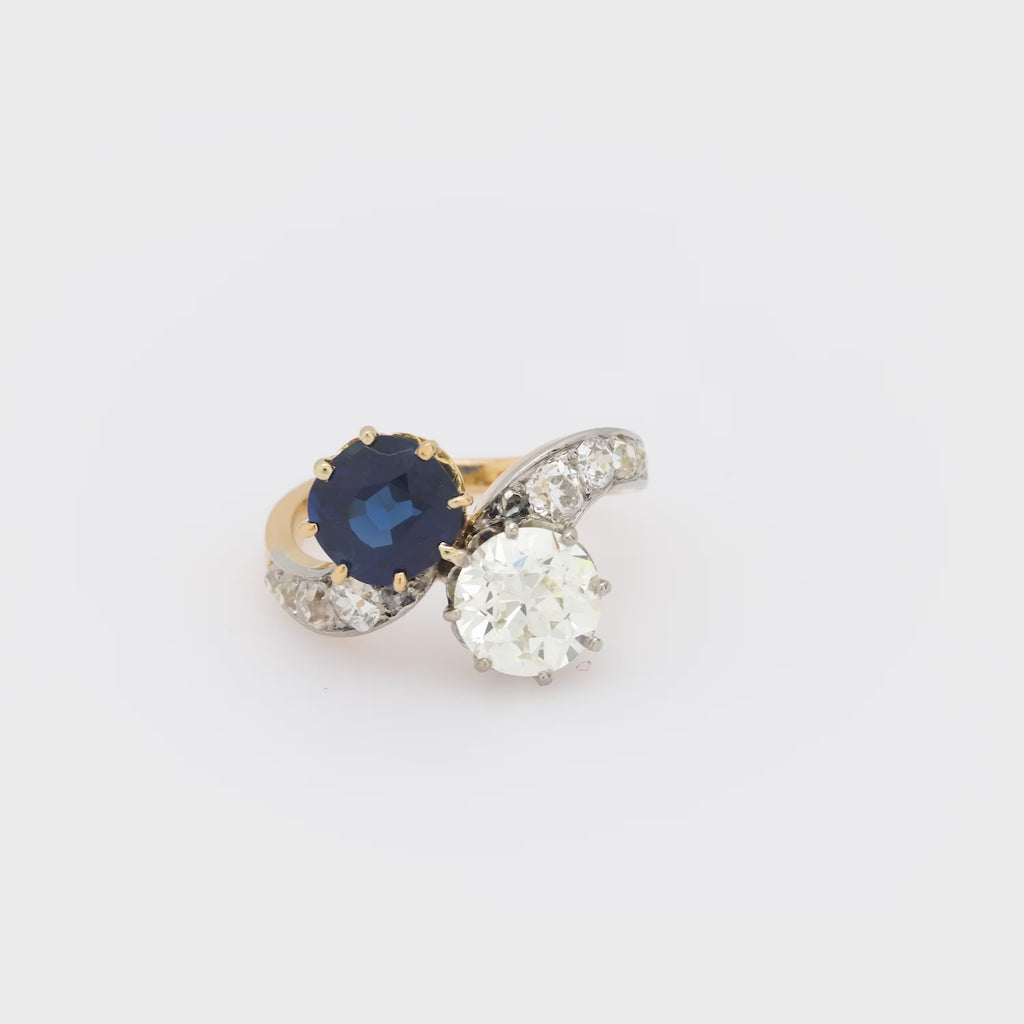 Victorian French GIA diamond no heat sapphire 18k yellow gold toi et moi ring