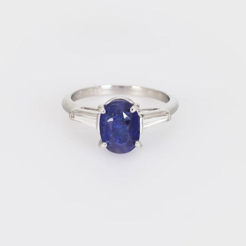 Vintage 2.62 carat sapphire diamond platinum ring