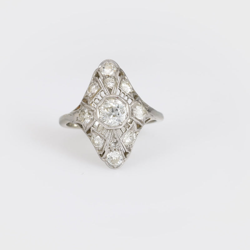 Art Deco 18k white gold diamond filigree ring