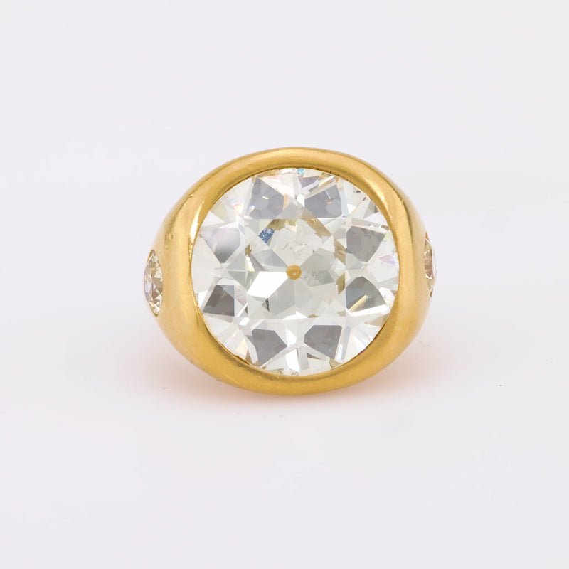 Bold GIA 8.66 Carat old European cut diamond 22k yellow gold ring