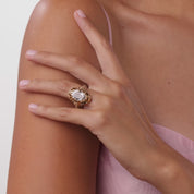 Victorian GIA 4.01 carat oval cut diamond 18k yellow gold ring