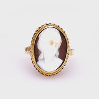 Antique Cameo Yellow Gold Ring