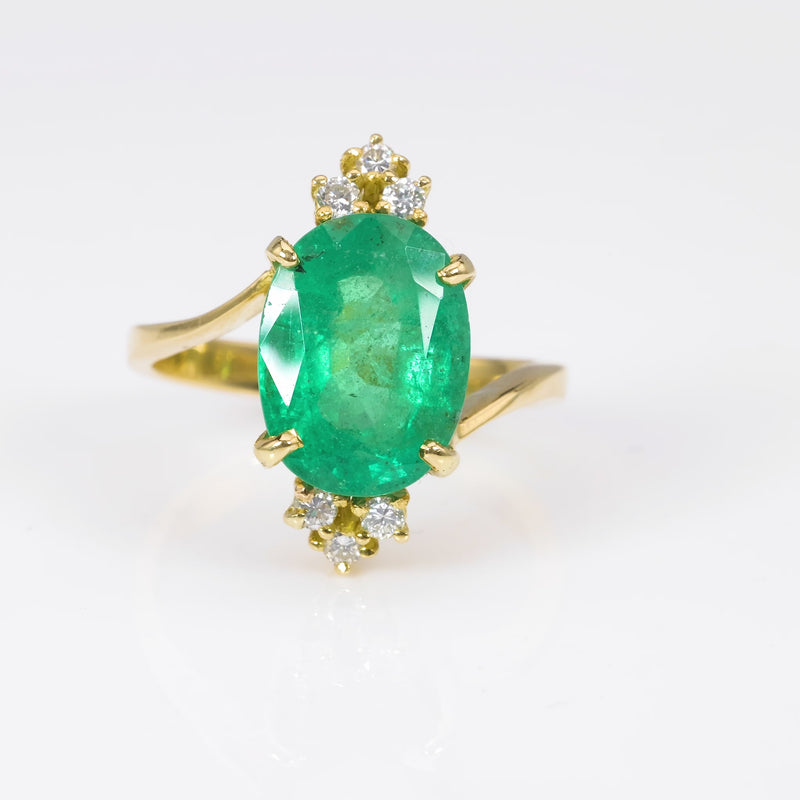 Vintage 4.4 Carat Oval Emerald Diamond 18K Yellow Gold Ring