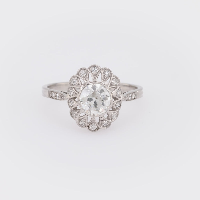 Belle Époque French diamond platinum cluster ring