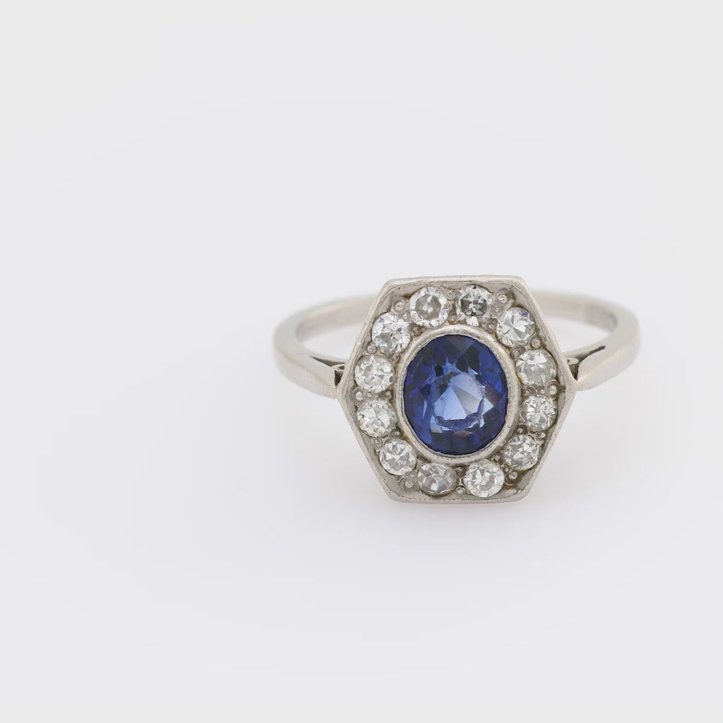 Art Deco 1.40 carat sapphire diamond platinum cluster ring