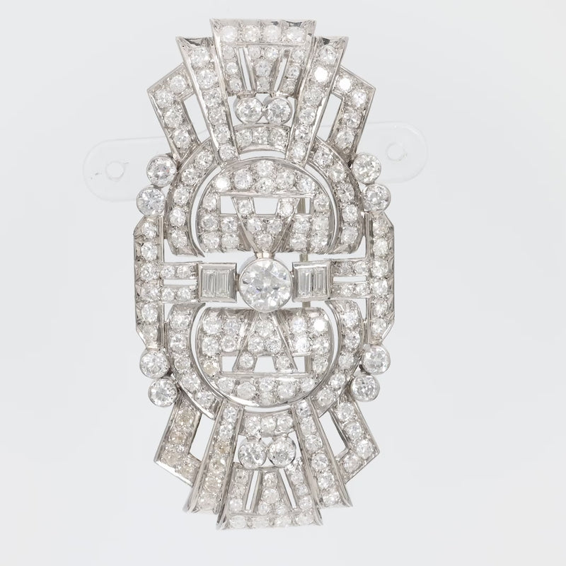 Art Deco 10 carat total weight diamond platinum brooch