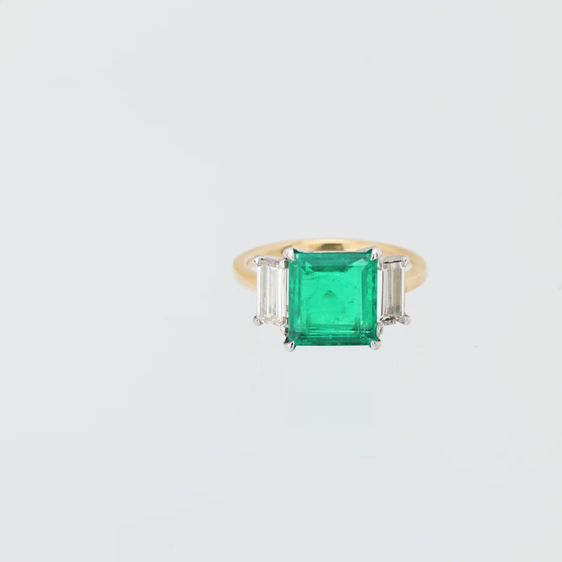 GIA 3.10 carat Colombian emerald diamond 18k yellow gold three stone ring