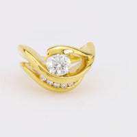 Stunning modern diamond 14k yellow gold ring