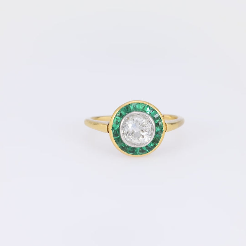 Art Deco diamond emerald 18k yellow gold target ring