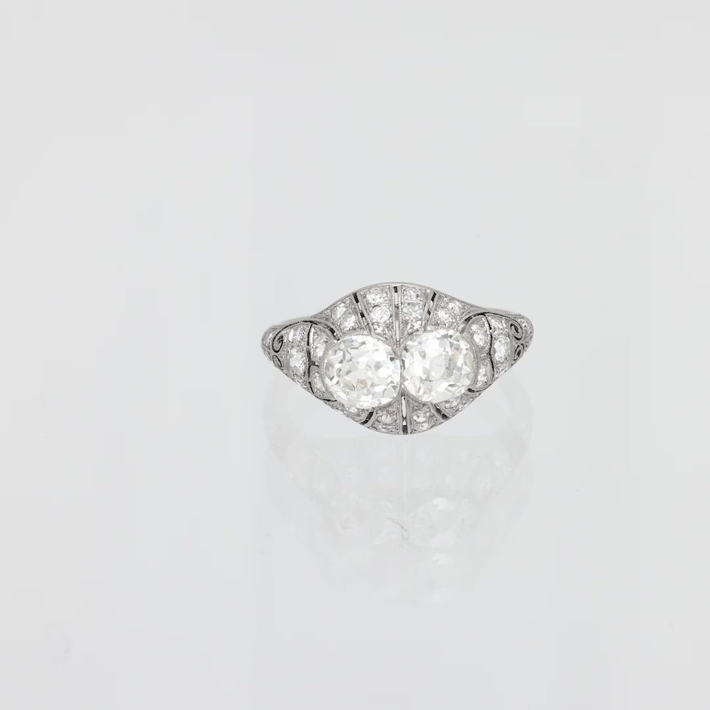Art Deco 2.60 carat total weight diamond platinum ring