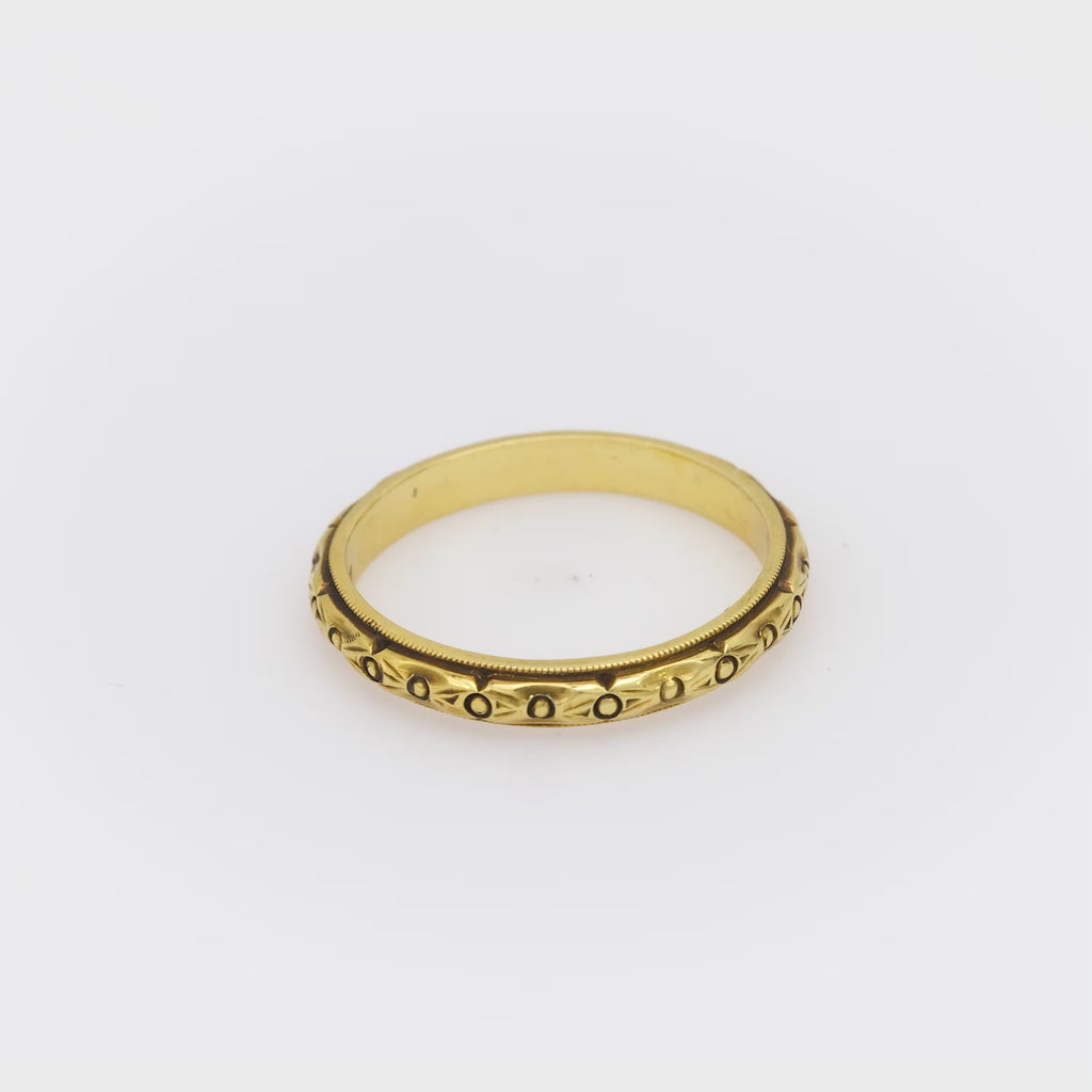 Trumpet & Horn 18k yellow gold band