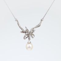 Vintage pearl diamond platinum necklace