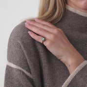Edwardian diamond emerald 18k yellow gold cluster ring